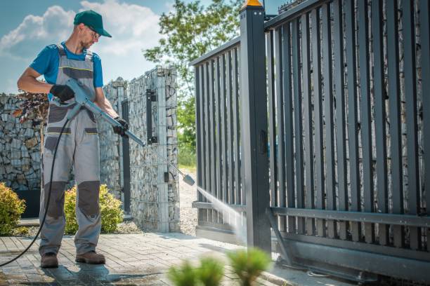Best Gas Station Cleaning  in Lakes Of The Four Seasons, IN